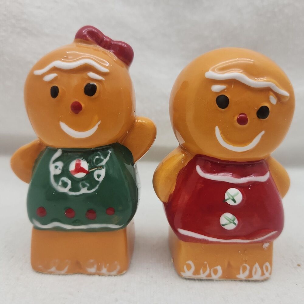 Salt and Pepper Shakers Gingerbread Couple Ceramic CTW Home Collection Holiday